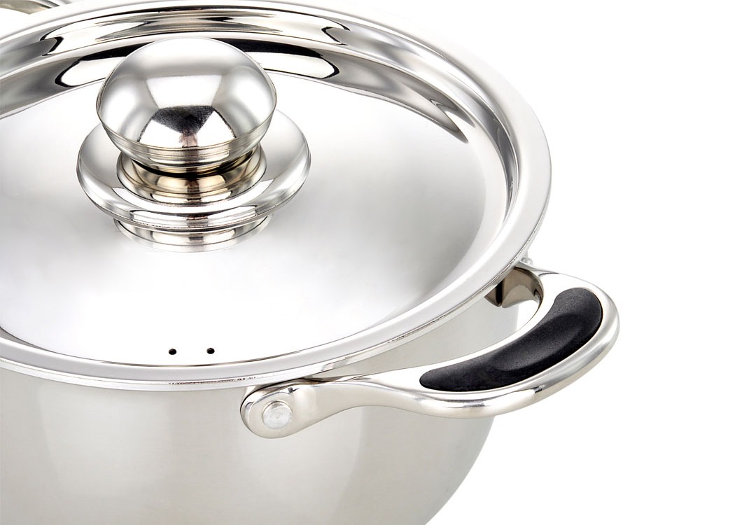 Evasilva Triply Cookware Sauce Pan (4.25 Litres) Evasilva Triply Cookware Sauce Pan (4.25 Litres)